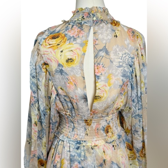 Elliatt Astrid Tiered Asymmetric Floral Dress in Multi Cream Size Small - Picture 9 of 12